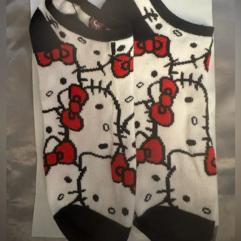 Sanrio Hello Kitty cuteness ankle Socks - NWT in  plain plastic
